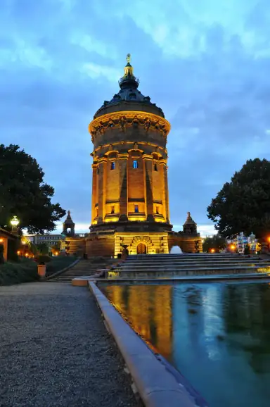 Mannheim’s illuminated Wasserturm at dusk